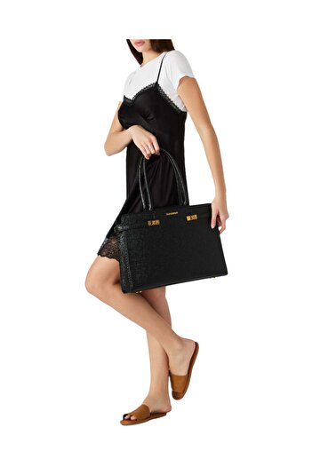 Steve Madden Women's Bdawns Black/Gold Handbag