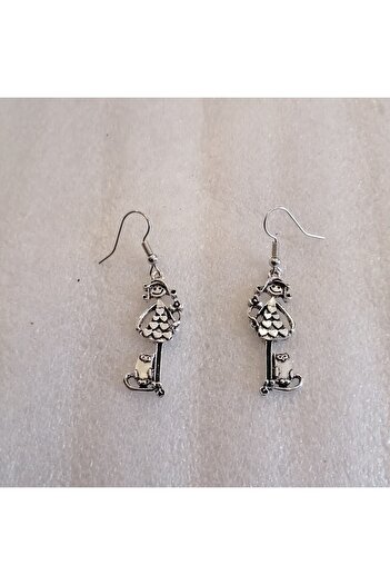 Butik Tülin Authentic Silver Metal Tiny Heart Cat Girl Child Dangle Earrings 5X1.2Cm