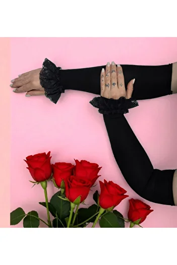 Nöşre Design Lacy Hijab Black Oversleeve