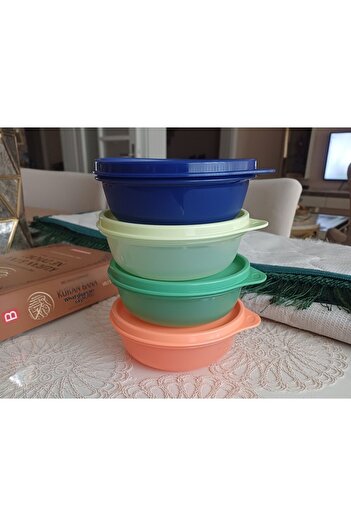 Tupperware Set of 4 300 ml Breakfast Candy Containers