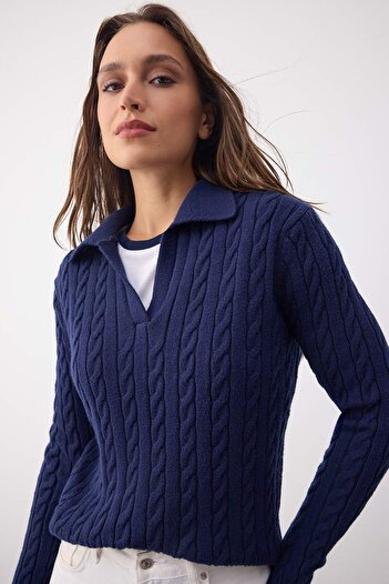 Trendyol Collection Esentiale de garderobă Pulover din tricot cu fire premium bleumarin | TWOAW26KZ00132