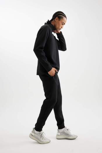 DeFacto DeFactoFit Sporcu Jogger Eşofman Altı Slim Fit Dar Kesim Skuba Dalgıç Kumaş Standart Paça C0485AX23W