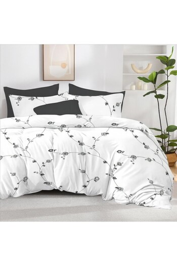 Pucioasa 6-piece finet bedding set, gray flowers on white