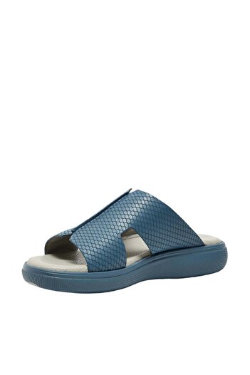 Steve Madden Mens Smd 201 Light Blue Arabic Sandals