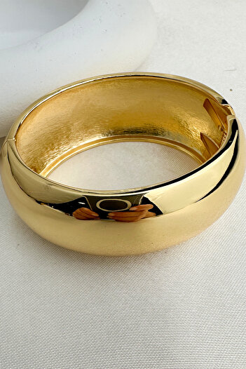 Modex Special Series Gold Color Curved Oval Handcuff Bracelet (Inner Diameter: 6cm)