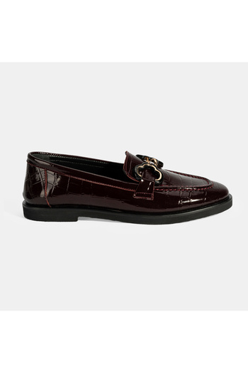Desa Women's Burgundy Crocodile Printed Leather Loafer with Buckle Detail