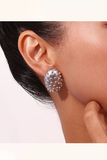 CAŞ DEKORASYON Silver Color Metal Earrings (Pair)