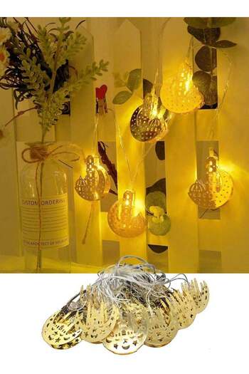 co arma A chain of golden lamps suitable for Ramadan, 120 cm