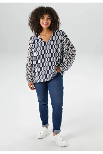 Şans Women's Plus Size Navy-White, Graphic Patterned Lined Chiffon Blouse 65N39099