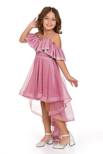 KidsMagazin Elegant pink dress with train