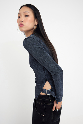 Trendyol Collection Anthracite Tumbled/Faded Effect Fitted/Body Otruan Accessory Detail Flexible Knitted Blouse Twoaw26Bz00111