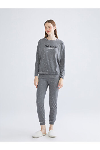 LC Waikiki Create Your Style from Uzg Store |   Crew Neck Printed Women's Pajama Set