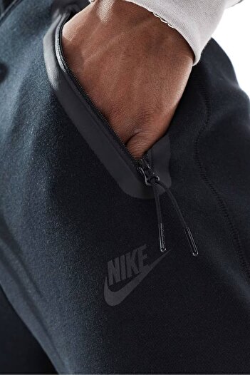 Nike Tech Fleece Open Hem Joggers Erkek Bol ve Uzun Kesim Lastik İpli Paça Eşofman Altı Siyah