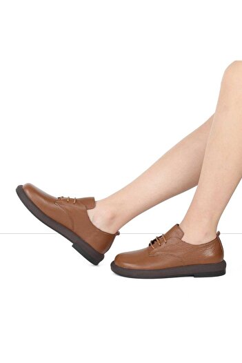 Celal Gültekin Women's Tan Laced Thick Soled Leather Shoes