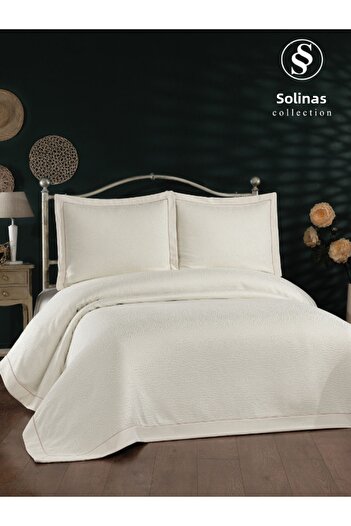 Solinas Collection Solmira Cream Double Bedspread with Piping