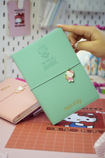 Victoria's Journals Hello Kitty Vegan Leather Daily 13X18 cm Lined Notebook with Elastic – Charm Ornament Detail