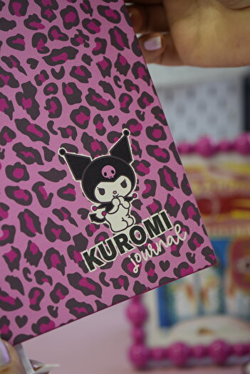 Victoria's Journals Kuromi Smyth Flexy Vegan Leather Notebook – 13X18 Cm, Lined, Collection Covers