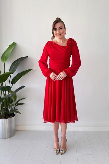 MaziButik Rochie din șifon trandafir cu umeri roșii
