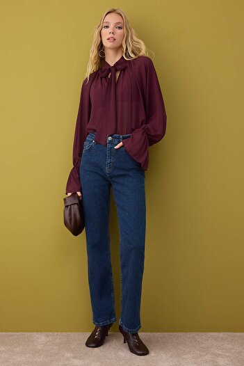 Trendyol Collection Ciemnoniebieskie jeansy z wysokim stanem Comfort/Elastyczne/Wygodne Prosty krój Rury nogawki TWOAW26JE00062