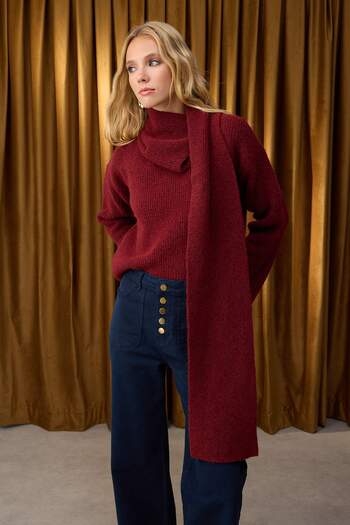 Trendyol Collection Special Collection Burgundy Wool Blended Beard Yarn Shawl Collar Detailed Knitwear Sweater Twoaw26Kz00008