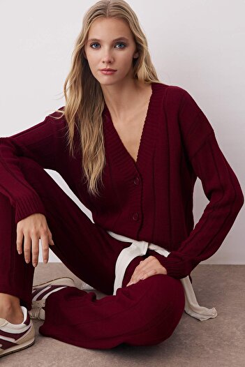 Trendyol Collection Burgundy V-Neck Cardigan-Pants Knitwear Bottom - Top Set Twoaw26Au00032