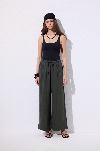 Manuka Muslin Tie Trousers Dark Green