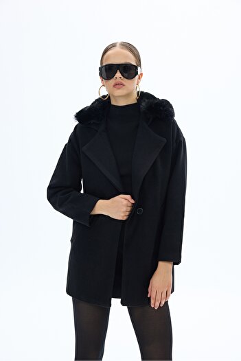 SevdeUgur Women's Black Fur Oversize Short Cashmere Coat / Sevde Ugur