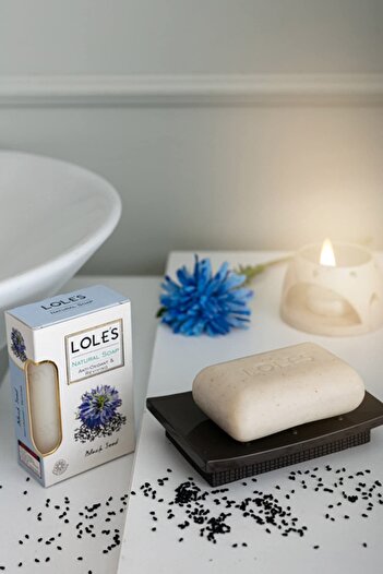 Lole's Luxury Pure Natural Soap, Black Seed Beauty Bar, 150g