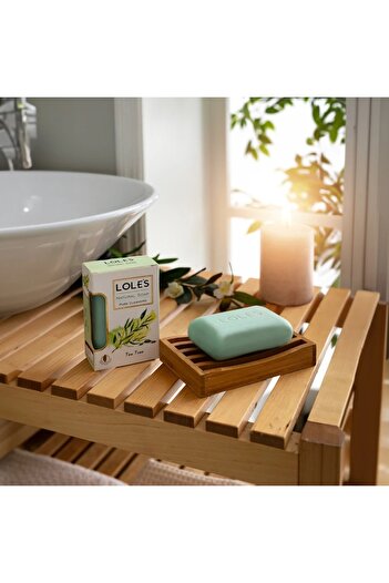 Lole's Luxury Pure Natural Soap, Tea Tree Beauty Bar, 150g