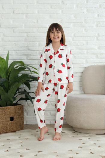 Minimoon Girls' Cotton Long-Sleeved Button-Down Strawberry Print Pajamas Set