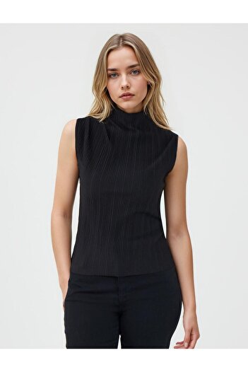 Jimmy Key Black Slim Fit Sleeveless Crew Neck Knitted Blouse