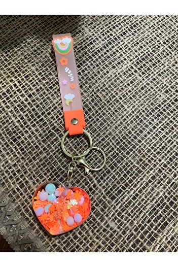 Kant Store Luxury Inside Water and Beads Heart Keychain and Bag Charm
