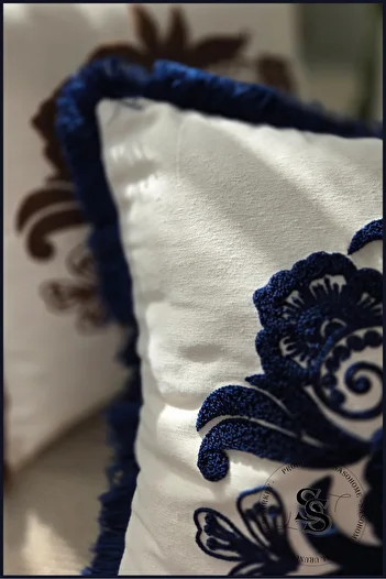 SasoHome Beauty Flowers Punch Embroidery Patterned Linen Throw Pillow Cover