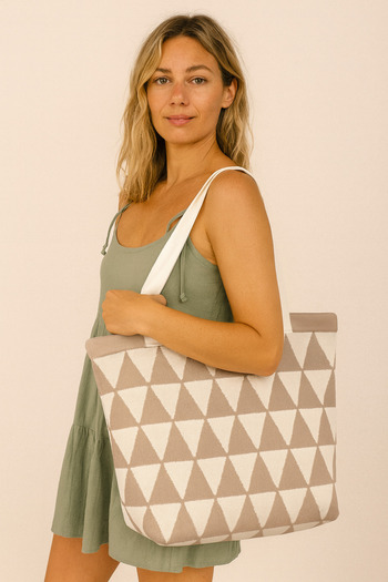 Sebir Moda Triangle Patterned Knitwear Shoulder and Beach Bag