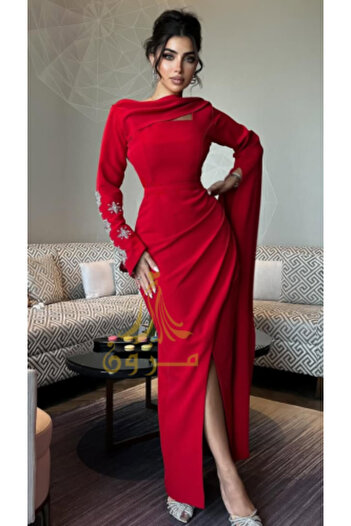 MEZON FASHION Red Dress with Attractive Slit