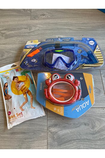 Toys Snorkeling Set and Bagel