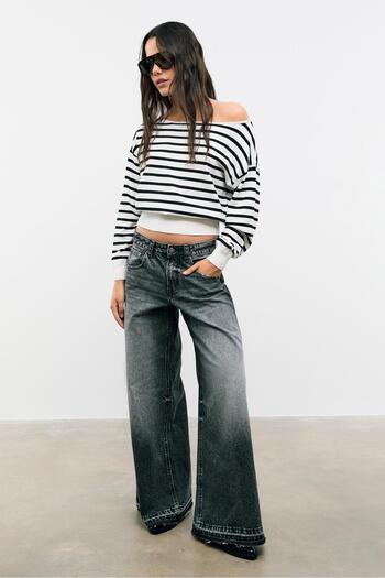 Stradivarius Boat neck knit sweater