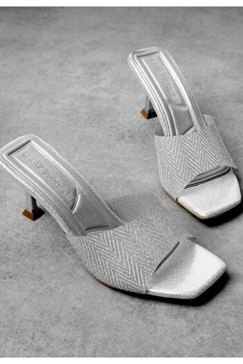BEEMU Luart platinum glittery heeled slippers