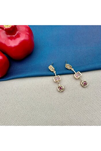 Opia Takı & Aksesuar Gold Colored Stone Dangle Earrings
