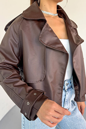 Cappmoda Ckt-1004 Brown Faux Leather Double Breasted Collar Buckle Sleeve Detailed Cropped Jacket