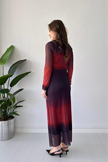 MaziButik Rochie din tul cu transparențe roșie