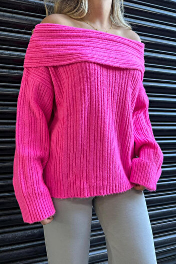 thesunfyre Women's New Season Madonna Collar Ribbed Oversize Tiriko Sweater