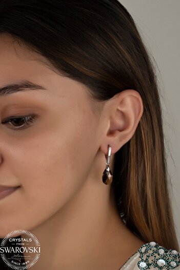 Twem Silver Zirconia Crystal Stone Green Dangle Drop Earrings |   Movement Inspired by Nature