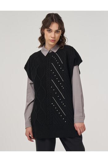Kayra Embroidered Knitwear Sweater Black