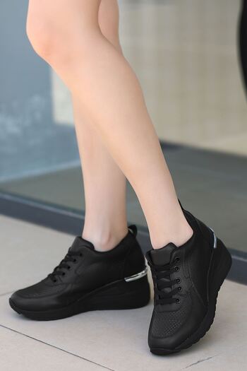 Madam Tarz Elano Padding Sole Sports