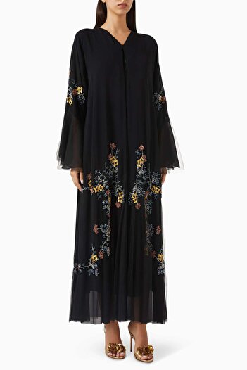 Ammaniyas Şifon Üzeri Boncuk İşlemeli Abaya ve Şila Modeli ile Şık ve Rahat Tasarım