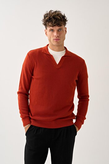 ALEXANDERGARDI V Detailed Polo Neck Sweater