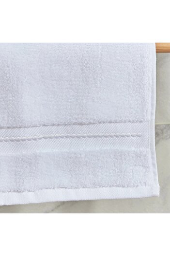 Home Centre Varsailles Fingertip Towel - 33x33 cm