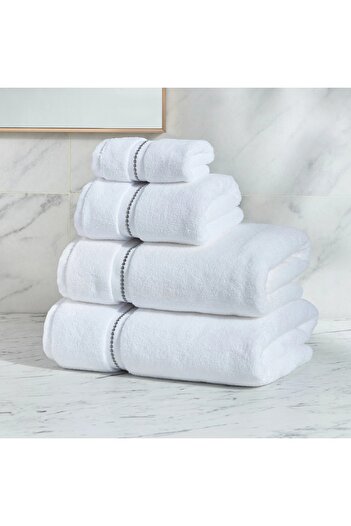 Home Centre Varsailles Fingertip Towel - 33x33 cm