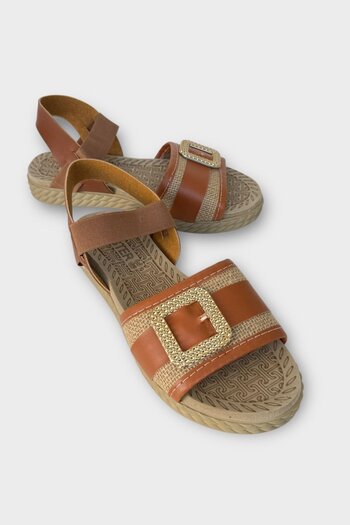 Liger Women's Buckled Straw Single Strap Rubber Detailed Sandals Taba - Gold